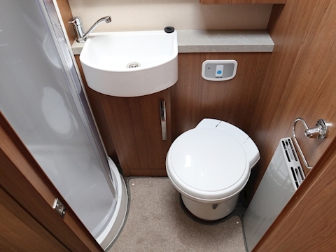 Autotrail Scout 2019 - Large 33
