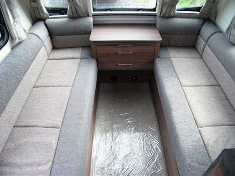 Bailey Phoenix 642 - U1377