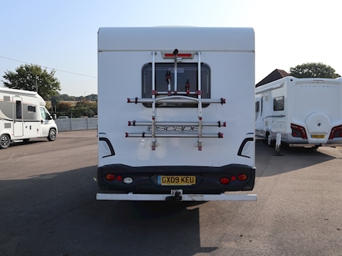Swift Escape 2009 686 - Large 4