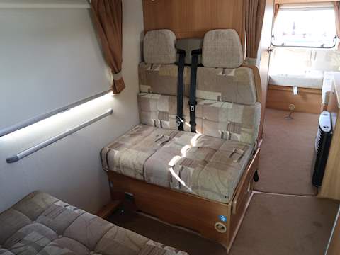 Swift Escape 686 - U1380