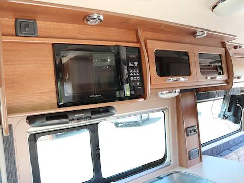 Autosleeper Sussex Duo - U1384