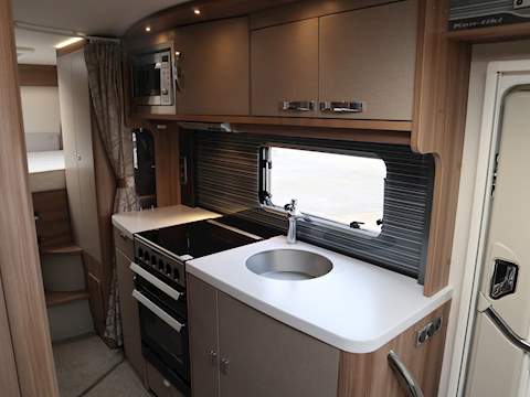 Swift Kon-tiki 679 - U1398