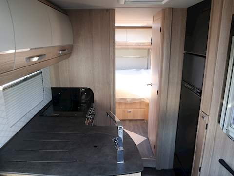 Autotrail Frontier Delaware - U1401