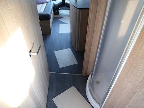 Autotrail Frontier Delaware - U1401