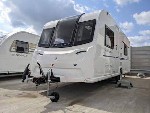 Bailey Phoenix 642 - U1413