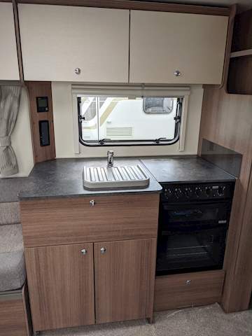 Bailey Phoenix 642 - U1413
