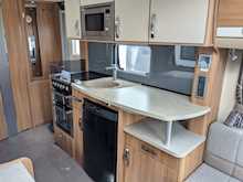 Swift Conqueror 2014 5307
