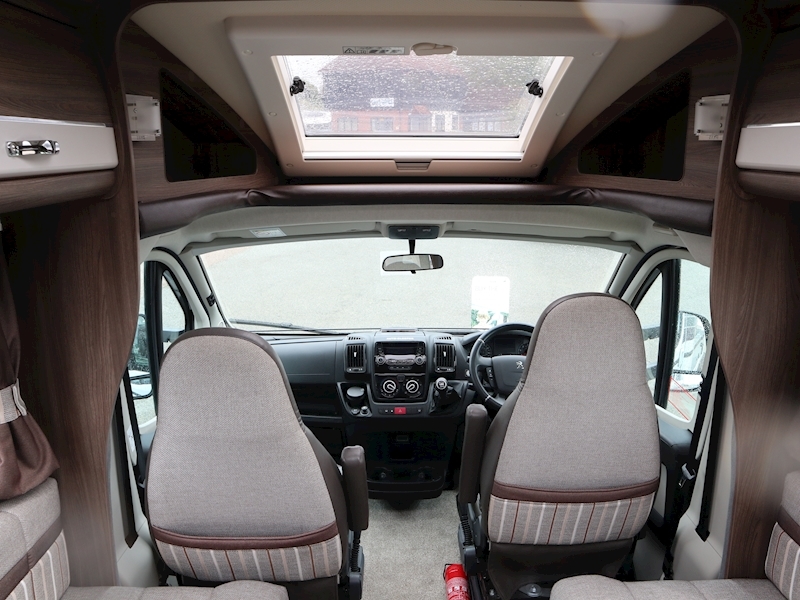 Autosleeper Nuevo 2017 Ek - Large 6