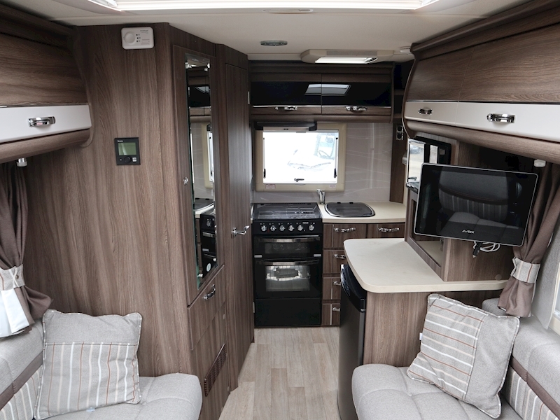 Autosleeper Nuevo 2017 Ek - Large 8