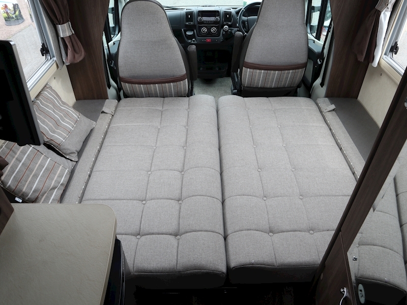 Autosleeper Nuevo 2017 Ek - Large 14