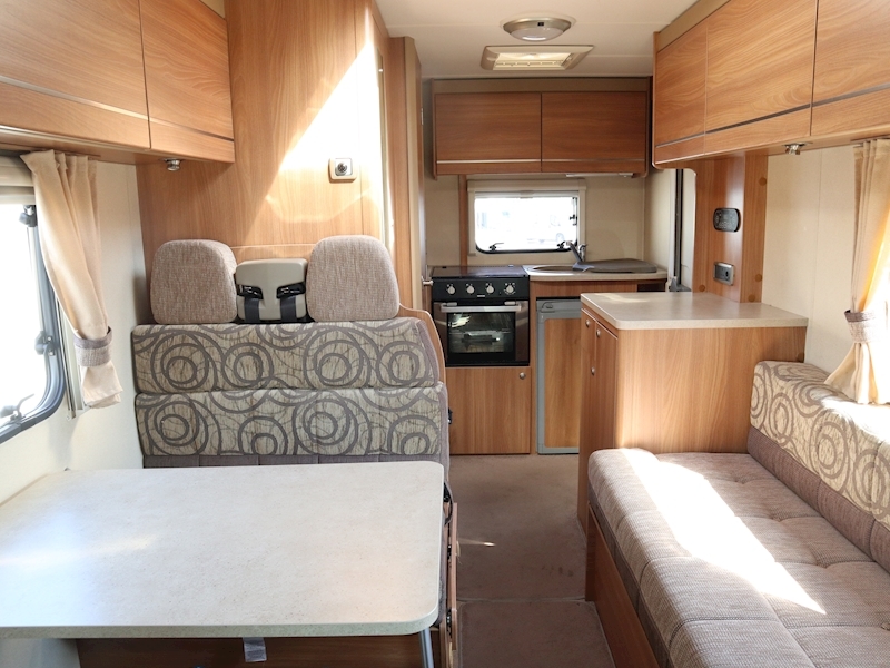 Swift Lifestyle Escape 2012 624 - Large 7