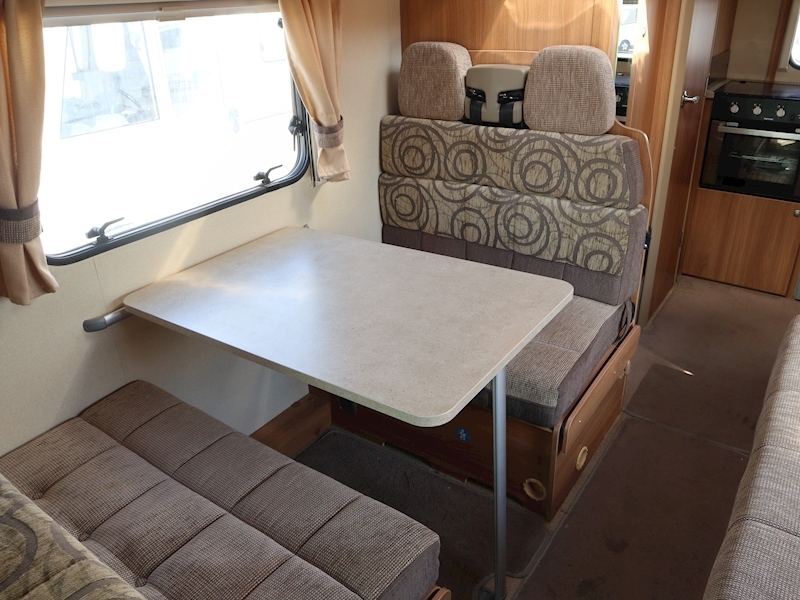Swift Lifestyle Escape 2012 624 - Large 8