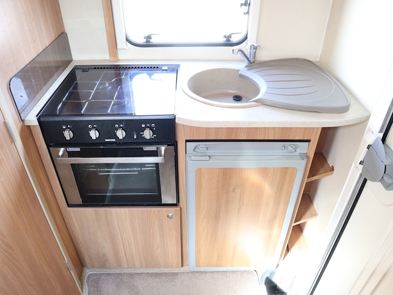 Swift Lifestyle Escape 2012 624 - Large 14