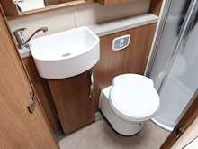 Autotrail Tracker 2019 FB Lo-Line20