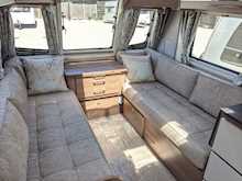 Bailey Unicorn 2018 Madrid6