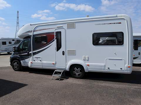Autotrail Apache 700 Hi-Line - U1443
