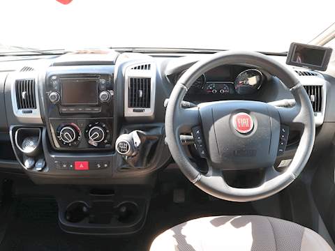 Adria Coral 690 Platinum - U1445