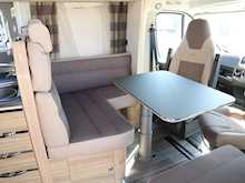Adria Coral 2017 690 Platinum15