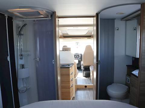 Adria Coral 690 Platinum - U1445