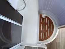 Adria Coral 2017 690 Platinum25