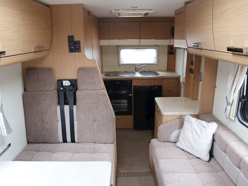 Elddis Autoquest 2013 130 - Large 6