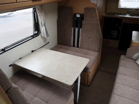 Elddis Autoquest 2013 130 - Large 7