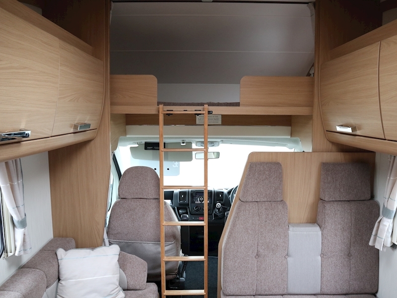 Elddis Autoquest 2013 130 - Large 10