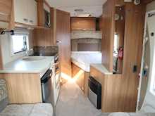 Swift Sundance 2012 620 FB6