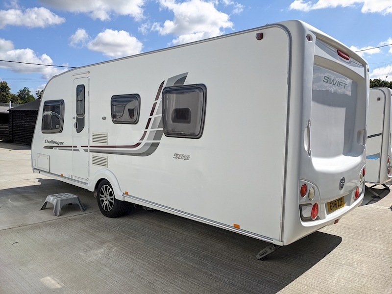 Swift Challenger 2010 580 - Large 3