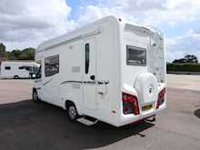 Autotrail Frontier 2010 Navajo4