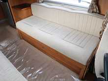 Autotrail Frontier 2010 Navajo9