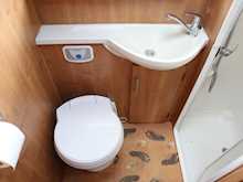 Autotrail Frontier 2010 Navajo13