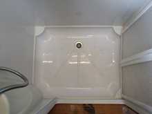 Autotrail Frontier 2010 Navajo14