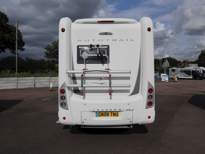Autotrail Tracker 2008 EKS - Large 3