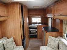 Autotrail Tracker 2008 EKS6