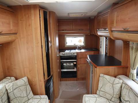 Autotrail Tracker EKS - U1476