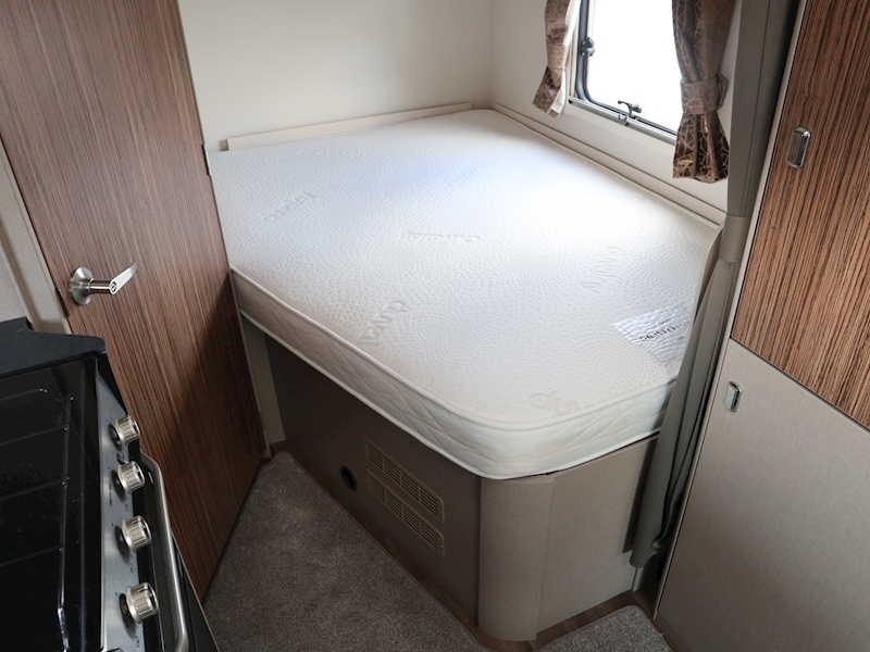 Swift Champagne 2020 464 - Large 15