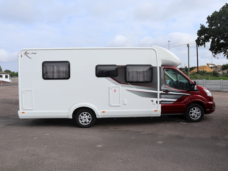 Autotrail F 74 2021 Super Low Line - Large 2
