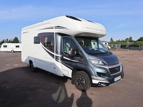 Autotrail Tracker FB Lo-Line - U1493