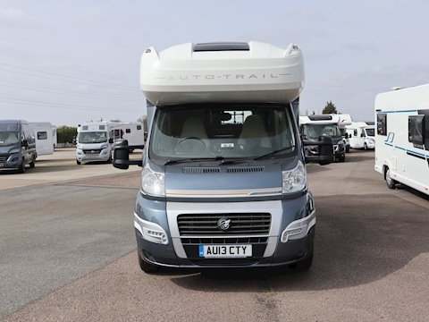 Autotrail Tracker 2013 Eks - Large 1