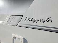 Bailey Autograph 2019 7526