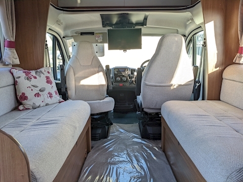 Autotrail Imala 2017 715 Lo-Line - Large 26