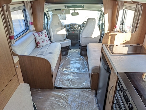 Autotrail Imala 2017 715 Lo-Line - Large 29