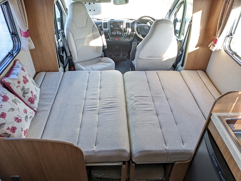 Autotrail Imala 2017 715 Lo-Line - Large 30