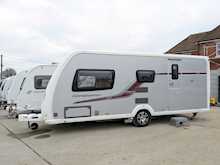 Swift Conqueror 2011 5303