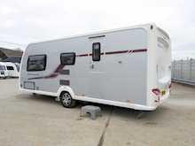 Swift Conqueror 2011 5304