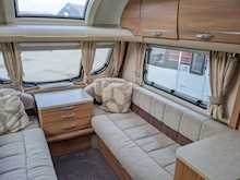 Swift Conqueror 2011 5308