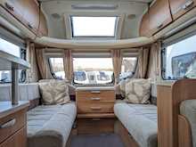 Swift Conqueror 2011 53010