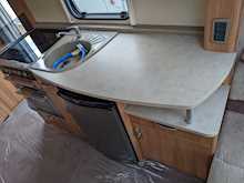 Swift Conqueror 2011 53020
