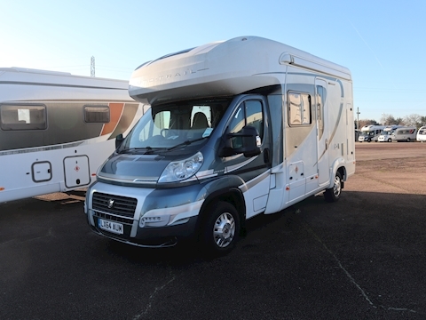 Auto Trail Tracker 2014 RS - Large 0